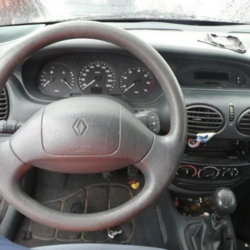 Air bag conducteur RENAULT MEGANE 1 Photo n°7