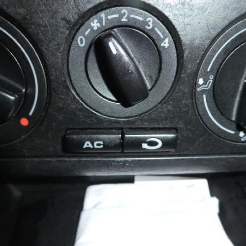 Air bag conducteur VOLKSWAGEN GOLF 4 Photo n°8