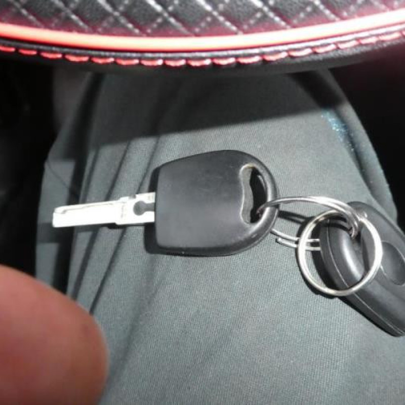 Air bag conducteur VOLKSWAGEN GOLF 4 Photo n°11