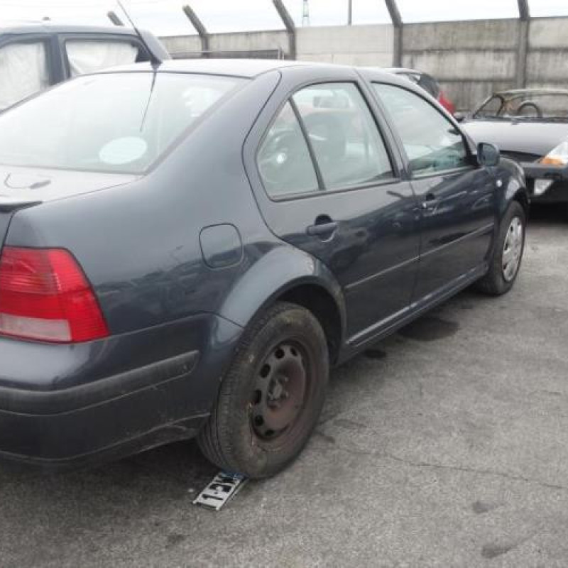 Air bag conducteur VOLKSWAGEN BORA Photo n°4
