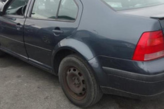 Air bag conducteur VOLKSWAGEN BORA