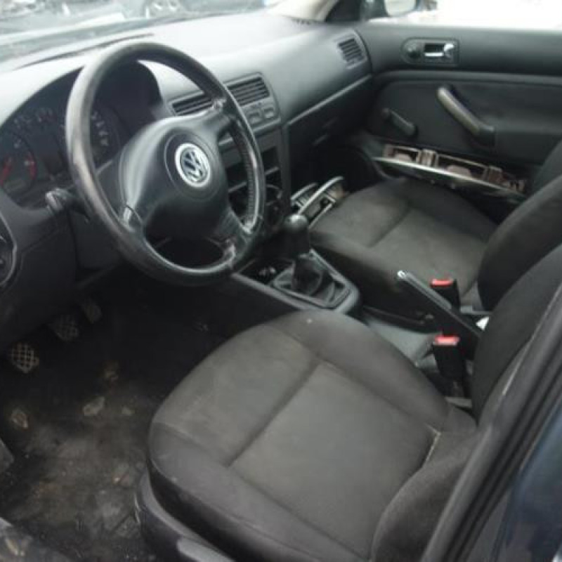 Air bag conducteur VOLKSWAGEN BORA Photo n°6