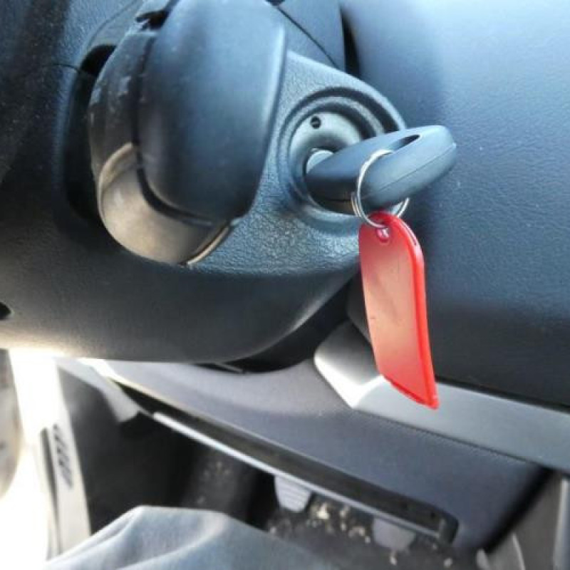 Air bag conducteur CITROEN C8 Photo n°9