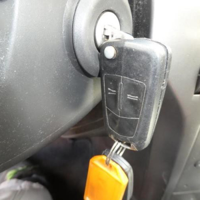 Air bag conducteur OPEL ASTRA H Photo n°11