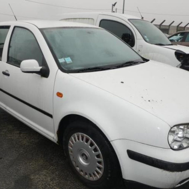 Air bag conducteur VOLKSWAGEN GOLF 4 Photo n°2
