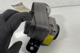Pretensionneur de ceinture avant gauche VOLKSWAGEN GOLF 4