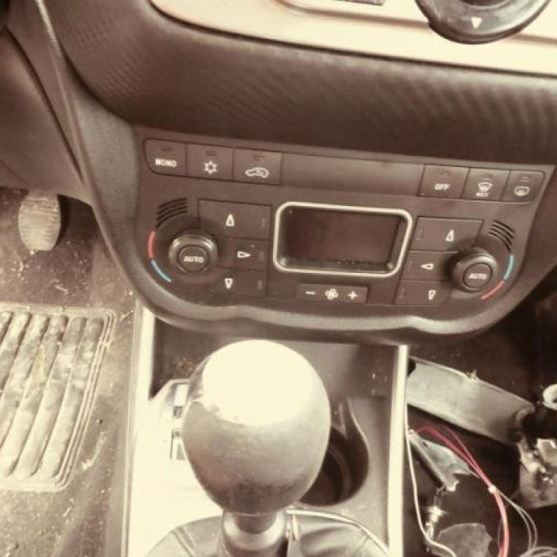 Pretensionneur de ceinture avant gauche ALFA ROMEO MITO Photo n°10