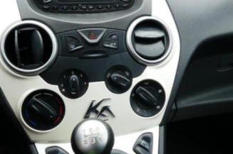 Bras essuie glace arriere FORD KA