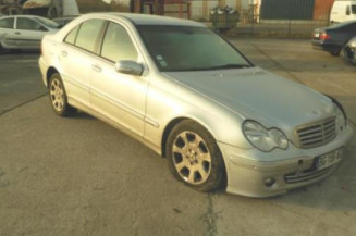 Porte avant droit MERCEDES CLASSE C 203