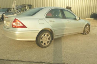 Porte avant droit MERCEDES CLASSE C 203