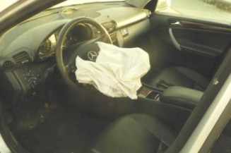 Porte avant droit MERCEDES CLASSE C 203
