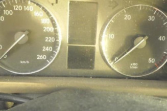 Porte avant droit MERCEDES CLASSE C 203