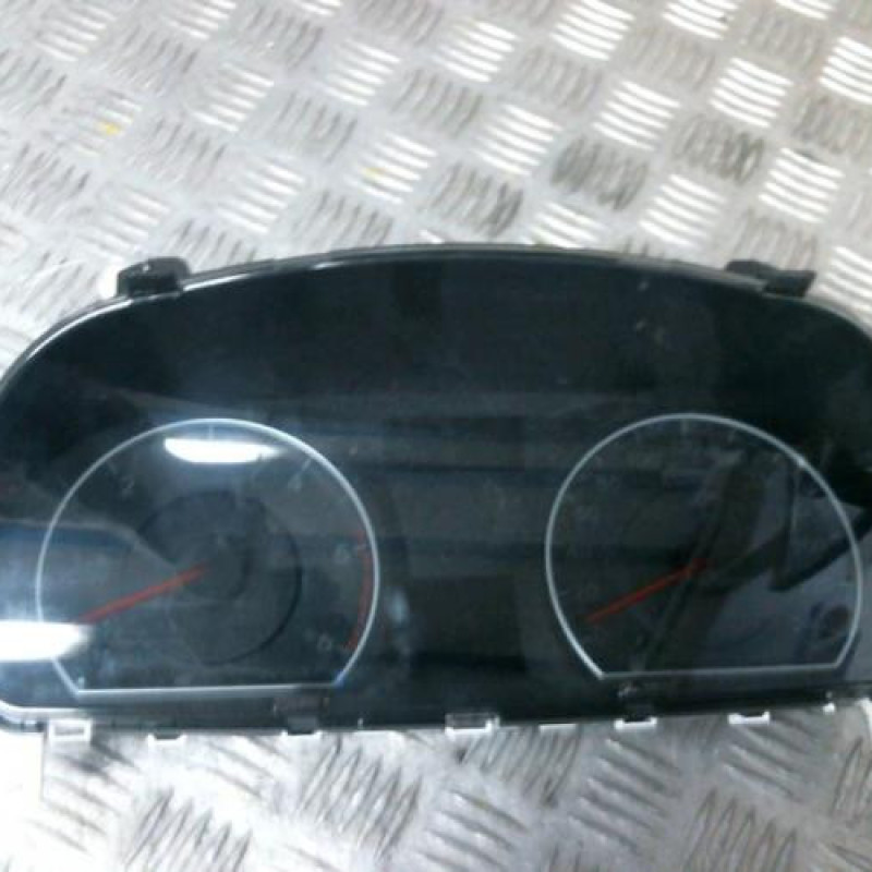 Compteur HYUNDAI I 30 1 Photo n°1