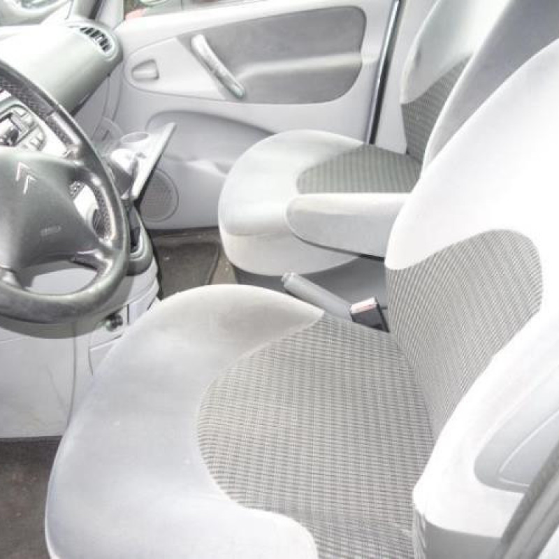 Pretensionneur de ceinture avant droit CITROEN XSARA PICASSO Photo n°10