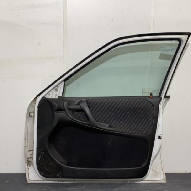 Porte avant droit OPEL ASTRA F Photo n°3