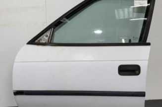 Porte avant gauche OPEL ASTRA F Photo n°1