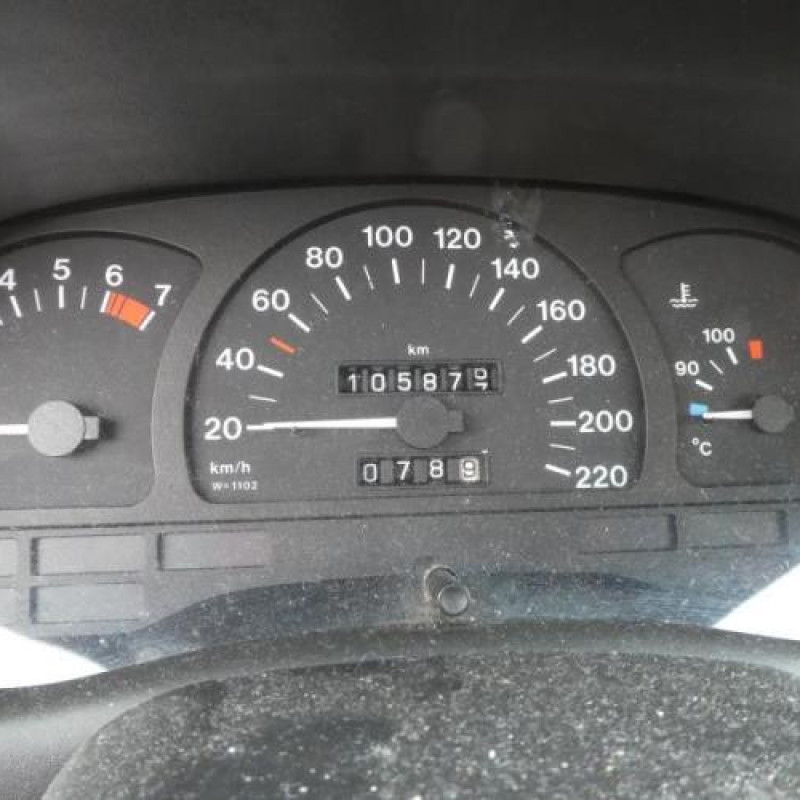 Porte avant gauche OPEL ASTRA F Photo n°10