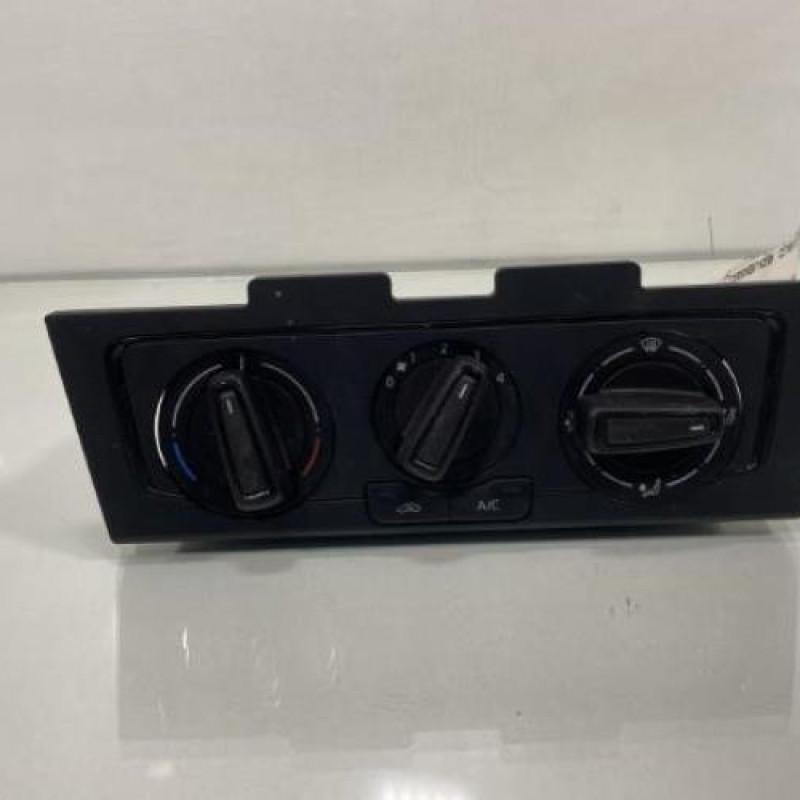 Commande chauffage VOLKSWAGEN POLO 5 Photo n°1