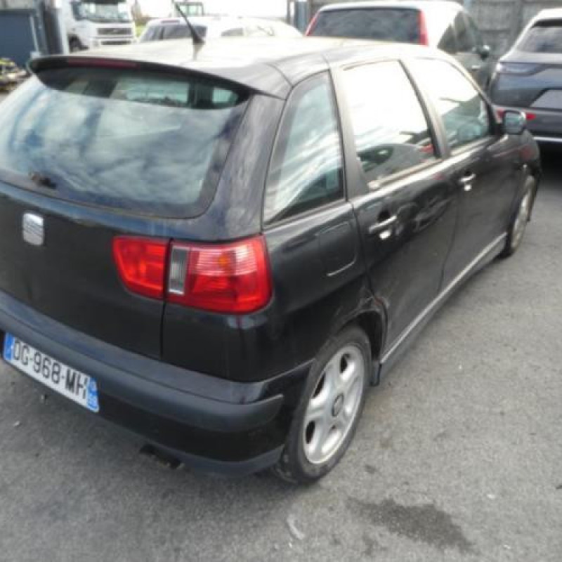 Feu arriere principal droit (feux) SEAT IBIZA 2 Photo n°5