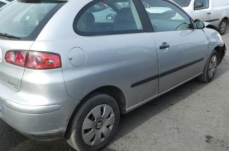 Moteur essuie glace arriere SEAT IBIZA 3