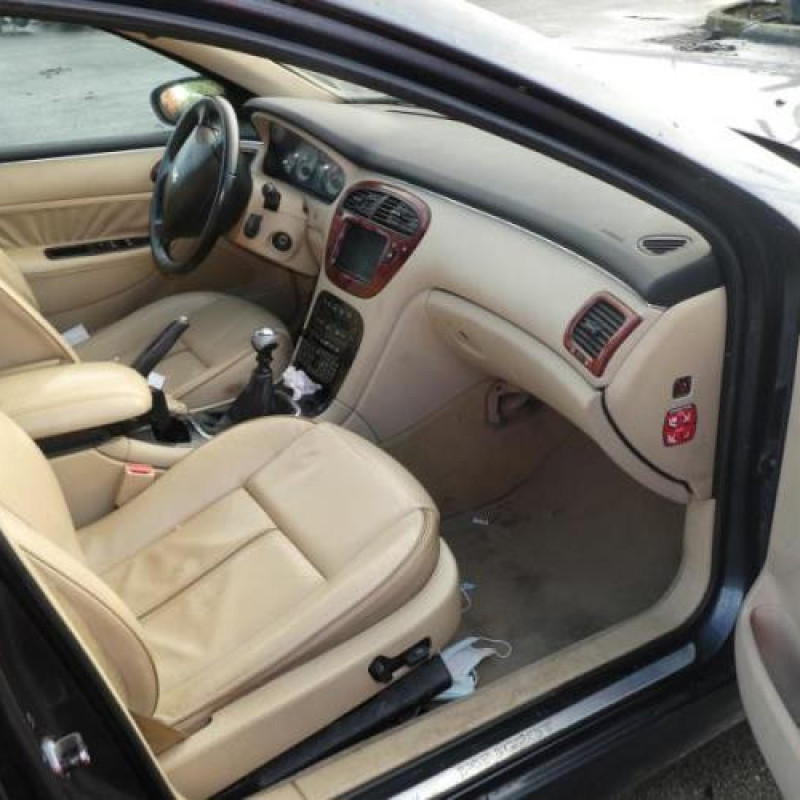 Porte arriere droit PEUGEOT 607 Photo n°9