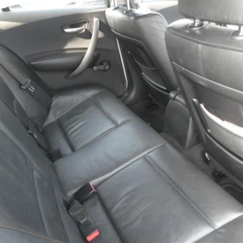 Pare soleil droit BMW SERIE 1 E87 Photo n°8