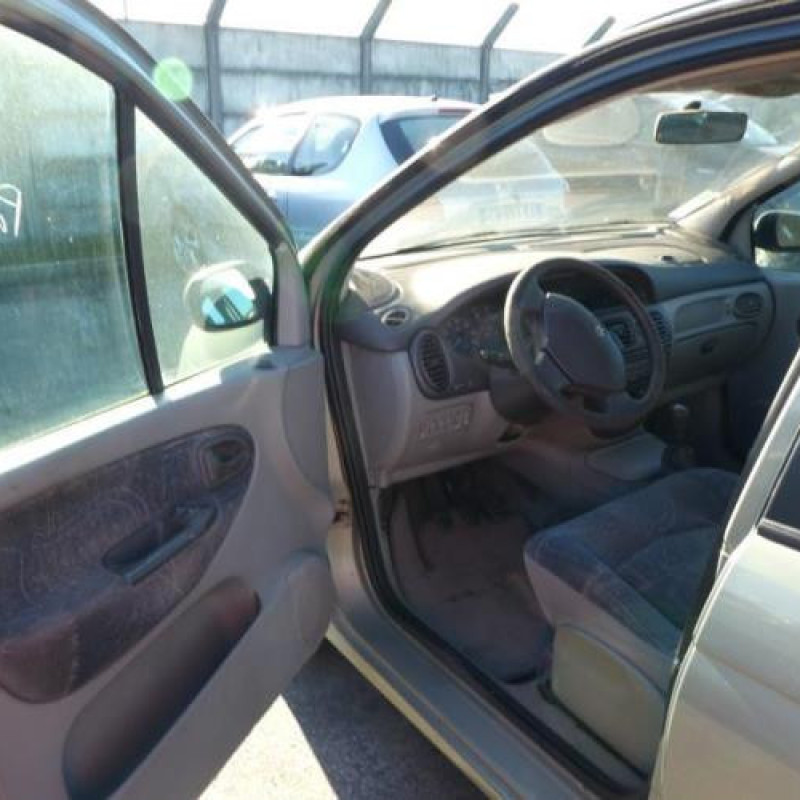 Leve vitre electrique avant droit RENAULT SCENIC 1 Photo n°7