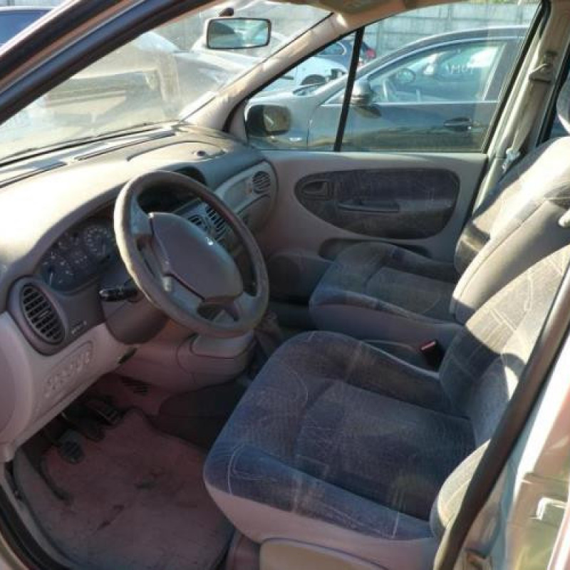 Leve vitre electrique avant droit RENAULT SCENIC 1 Photo n°9