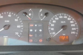 Leve vitre electrique avant droit RENAULT SCENIC 1