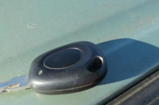 Leve vitre electrique avant droit RENAULT SCENIC 1