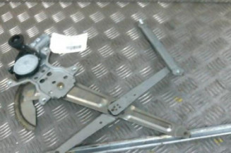 Leve vitre electrique avant droit SUZUKI SWIFT 3 Photo n°1