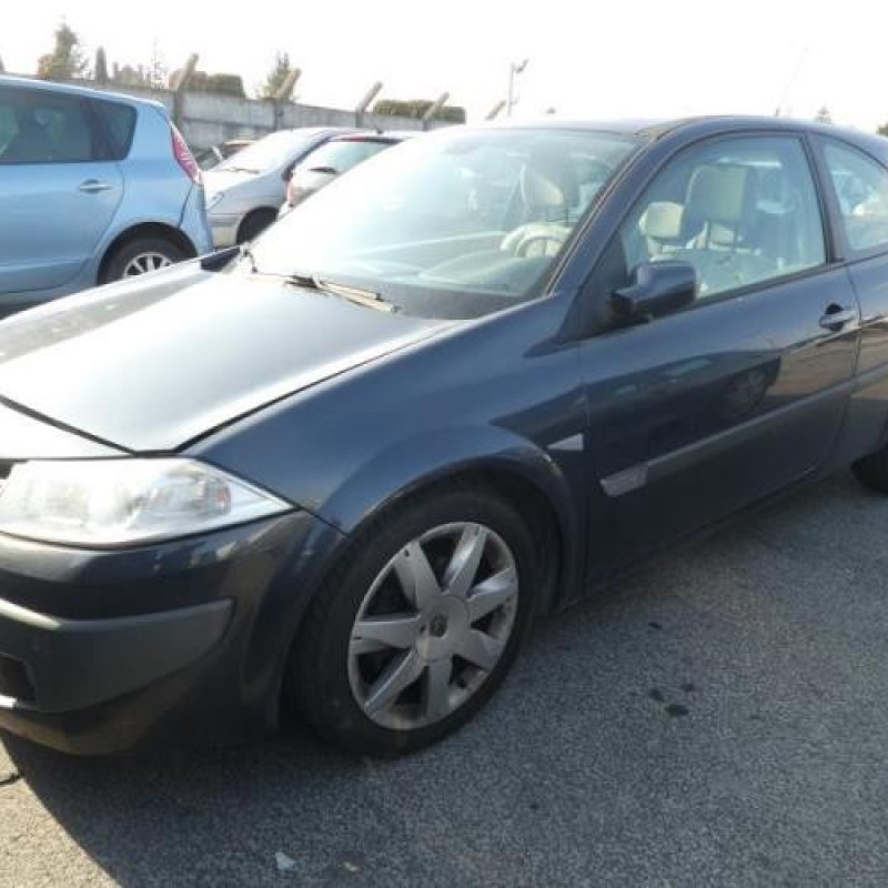 Compresseur clim RENAULT MEGANE 2 Photo n°4