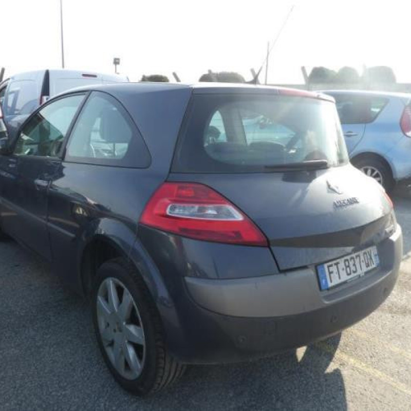 Compresseur clim RENAULT MEGANE 2 Photo n°7