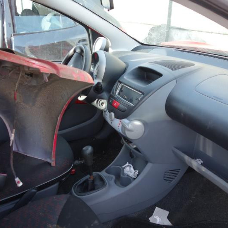 Alternateur PEUGEOT 107 Photo n°8