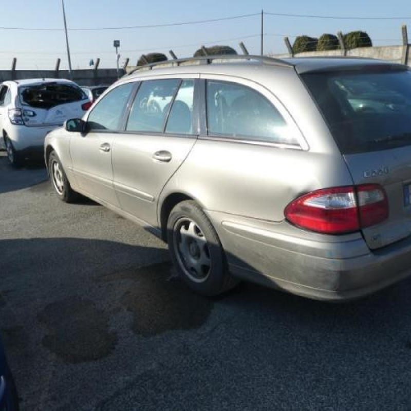 Pretensionneur de ceinture arriere gauche MERCEDES CLASSE E 211 Photo n°7
