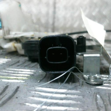 Serrure avant droit SUZUKI ALTO 3