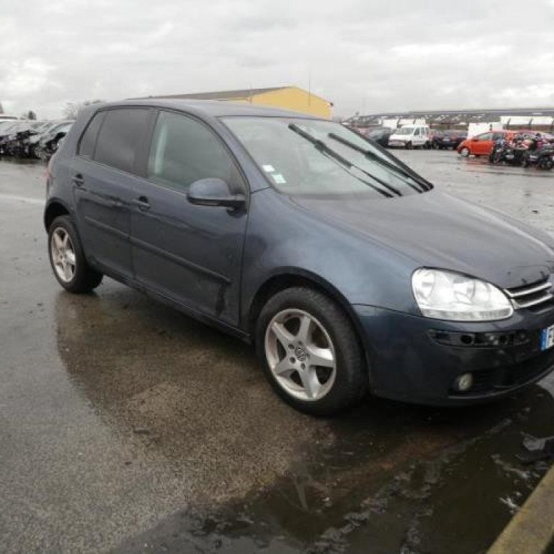 Renfort pare choc avant (traverse) VOLKSWAGEN GOLF 5 Photo n°3