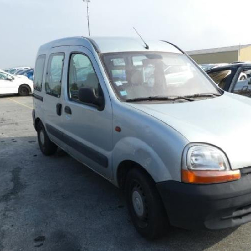Pare choc avant RENAULT KANGOO 1 Photo n°8