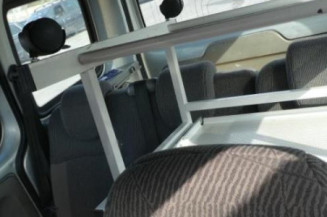 Pare choc avant RENAULT KANGOO 1