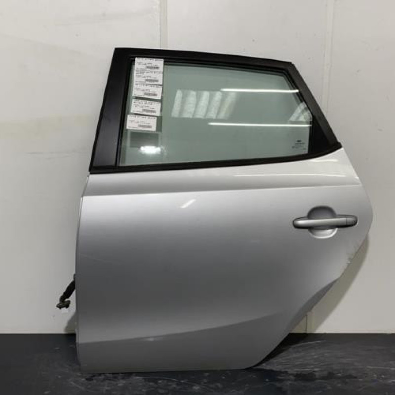 Porte arriere gauche HYUNDAI I 30 1 Photo n°1