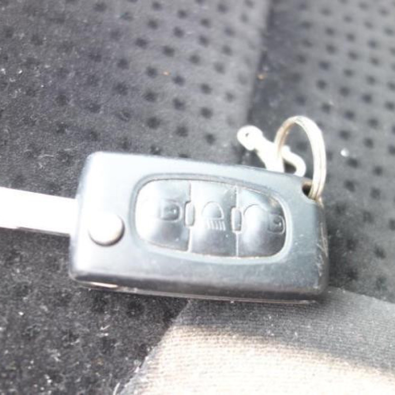 Leve vitre electrique avant droit CITROEN C4 PICASSO 1 Photo n°16