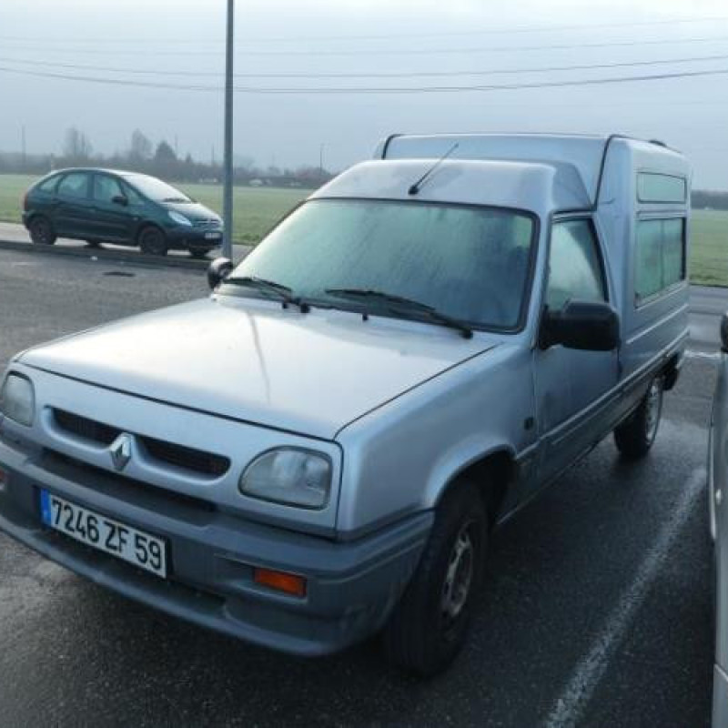 Capot RENAULT EXPRESS Photo n°3