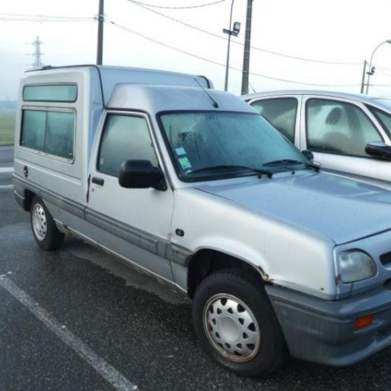 Capot RENAULT EXPRESS Photo n°4