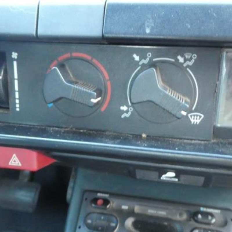 Capot RENAULT EXPRESS Photo n°10