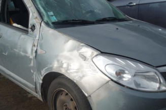 Leve vitre electrique avant gauche DACIA SANDERO 1