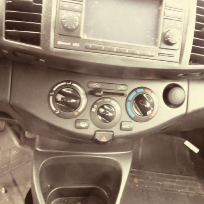 Leve vitre electrique avant droit NISSAN MICRA 3 Photo n°9