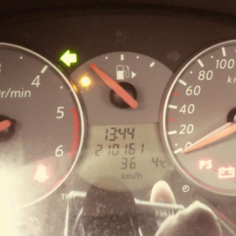 Leve vitre electrique avant droit NISSAN MICRA 3 Photo n°10