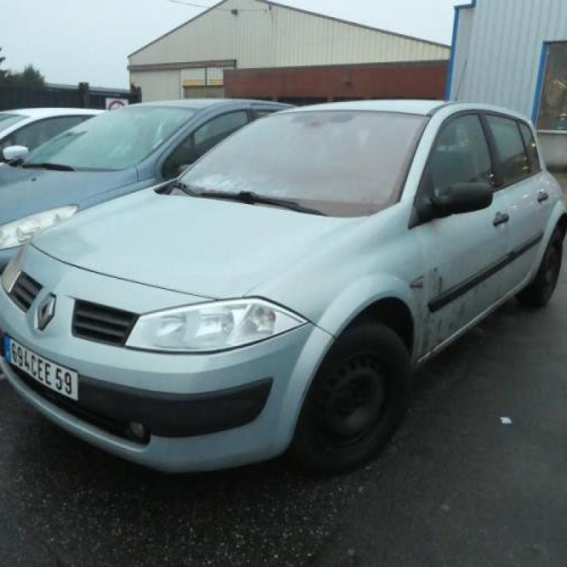 Pompe à carburant RENAULT MEGANE 2 Photo n°3