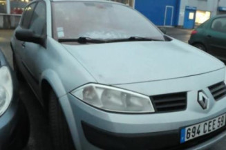 Pompe à carburant RENAULT MEGANE 2