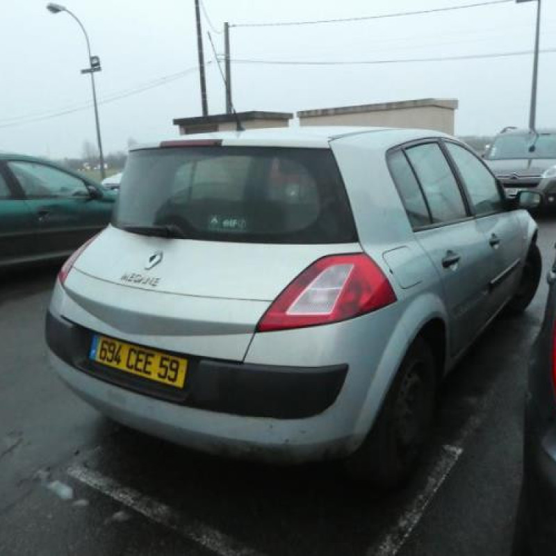 Pompe à carburant RENAULT MEGANE 2 Photo n°5